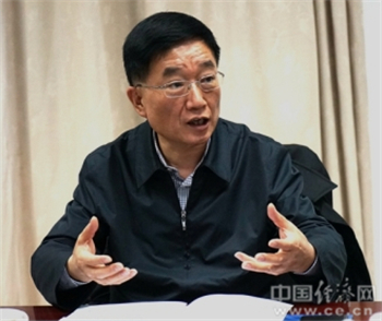 張儉接任新疆維吾爾自治區(qū)環(huán)保廳黨組書(shū)記、副廳長(zhǎng) 邵峰卸任